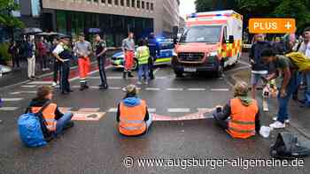 Ruhe nach Klebeaktion: In Augsburg hat die "Letzte Generation" noch keine Basis