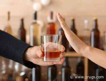 Changes in Alcohol Consumption Tied to Changes in Depression