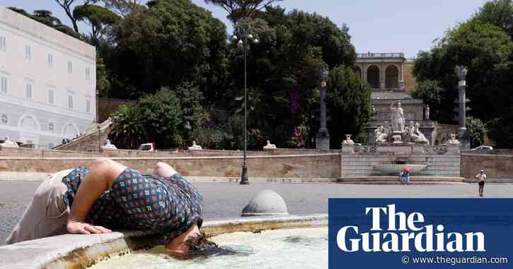 Italian hospitals report sharp rise in emergency cases as Rome hits 41.8C