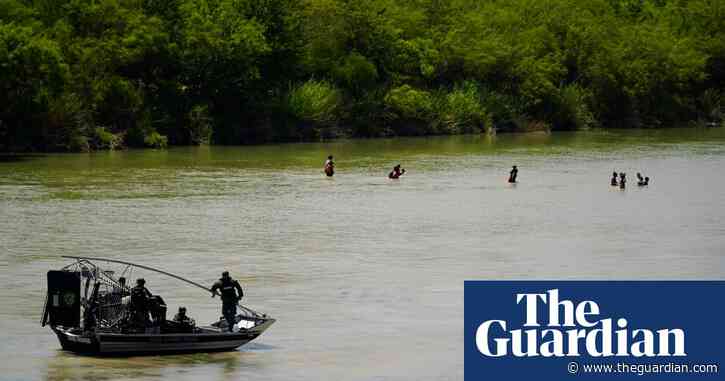 Texas trooper objected to ‘inhumane’ anti-migrant orders, emails reveal