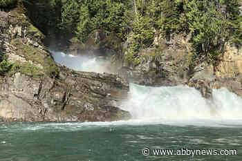 Kamloops teen dead after falling into waterfall near Revelstoke