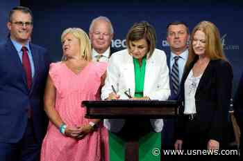 Iowa Governor Plans to Appeal Block on Restrictive Abortion Law