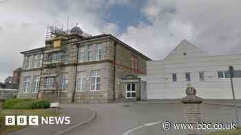 Teacher banned for online sex chat with under-16s