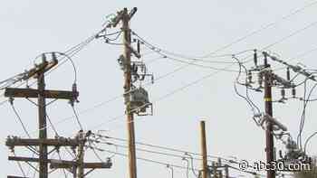 Lightning strike causes large power outage in Firebaugh