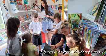 Lancashire School Library Service sending book bus to primary schools