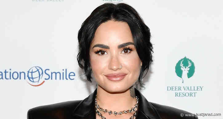Demi Lovato Reveals How She Came Out to Her Parents