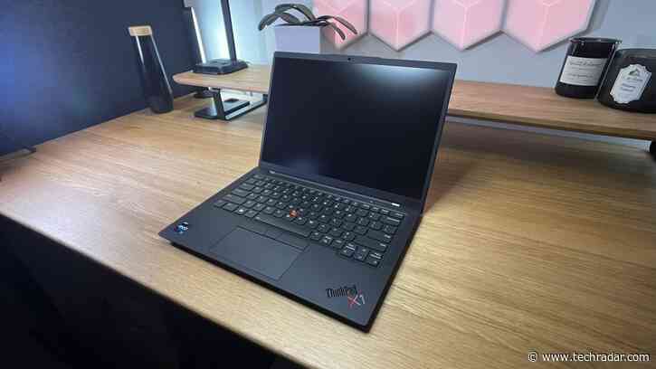 Lenovo ThinkPad X1 Carbon Gen 11 Business Laptop Review