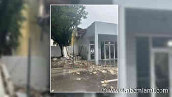 Roof collapse at unoccupied building in Downtown Miami caught on camera