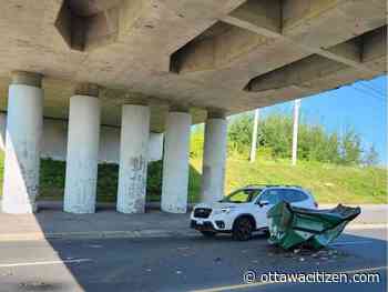 Merivale Road reopened after truck hit overpass