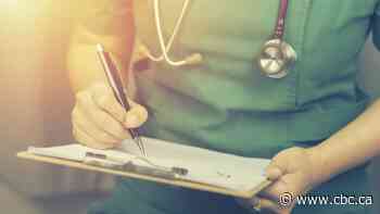 College strips nurse of licence after sexual relationship with former patient