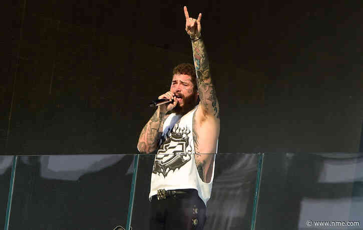 Post Malone surprises fans with pop-up Times Square gig