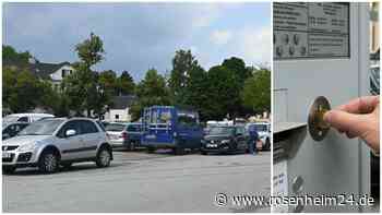 Paukenschlag in Rosenheim: Parken auf Loretowiese soll kostenpflichtig werden – so teuer wird es