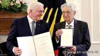 Gerhart Baum erhält Großes Verdienstkreuz mit Stern: leicht und zugleich tonnenschwer