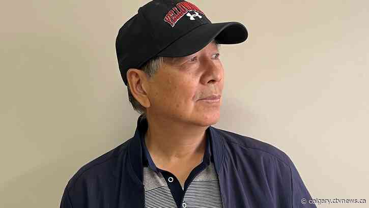 Immigrant seniors lonelier than those born in Canada but research lacking: StatCan