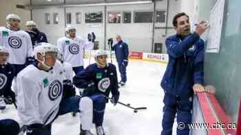 Former Jets assistant fired as Vermont men's hockey coach over 'inappropriate' messages