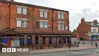 Victim of alleged assault outside Hull bar dies