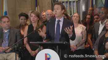 Alcalde de Denver, Mike Johnston, declara estado de emergencia por la falta de vivienda