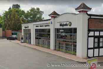 Man stole £1,900 worth of booze from Beckenham off-licence