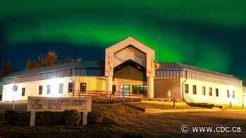 Northern Sask. teachers urged not to accept contracts as division remains 'in dispute' with STF