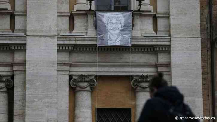 Prominent Egyptian rights activist with ties to Italy walks free from jail, rights defender says