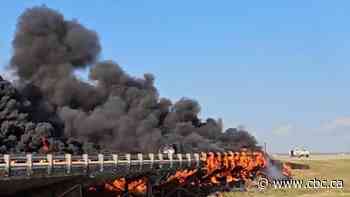 Fire-damaged Manitoba bridge to be replaced but not expected to open until 2025