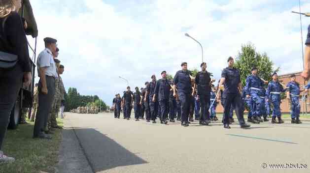 Genkse leerlingen doen mee aan generale repetitie voor militair defilé op nationale feestdag