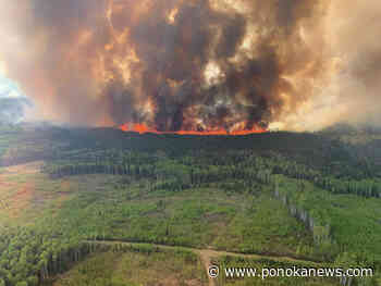 Wildfire-scarred Alberta Métis settlement pushes for second escape route