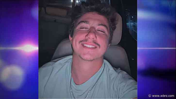 Second victim dies in hospital days after crash that ejected 3 in Livingston Parish