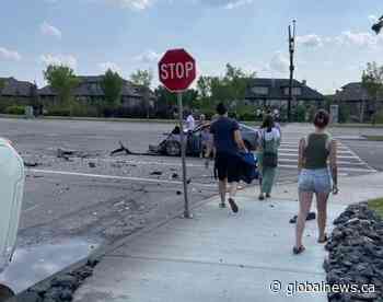 Edmonton police seek additional driver in dramatic Windermere crash