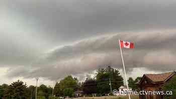 Strong winds, heavy rain moves into Simcoe County