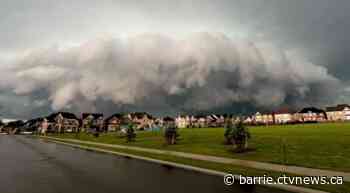 Damage reported in Barrie after storm rolls through: Environment Canada