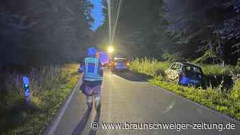 Unfall bei Osterlinde: Auto landet im Grünstreifen