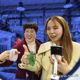 Explainer | Uren live op TikTok om producten te verkopen: hoe werkt deze Chinese trend?