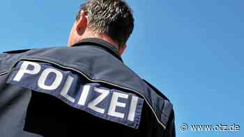 Geparktes Auto stoppt Fahrradfahrer, betrunken auf E-Scooter unterwegs - Die Meldungen aus Jena