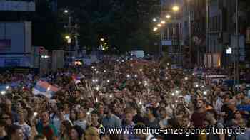 Serbien: Untersuchungsausschuss zu Massakern ausgesetzt