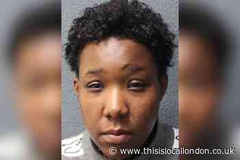 Police hunt for man missing from Archway mental health unit