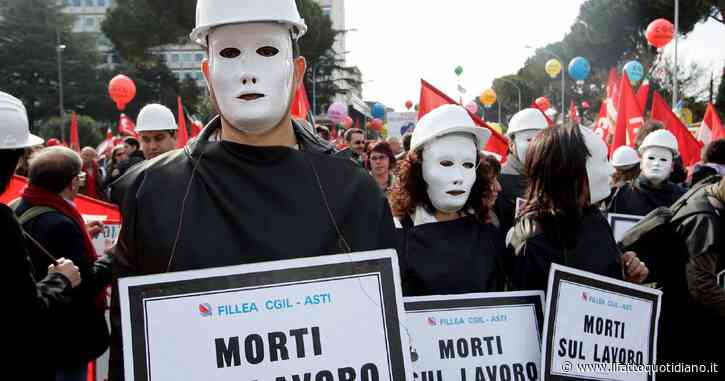 Altri morti sul lavoro dall’Emilia alla Puglia: un 60enne travolto dal trattore, uno colpito da un perno, il terzo schiacciato da un carico