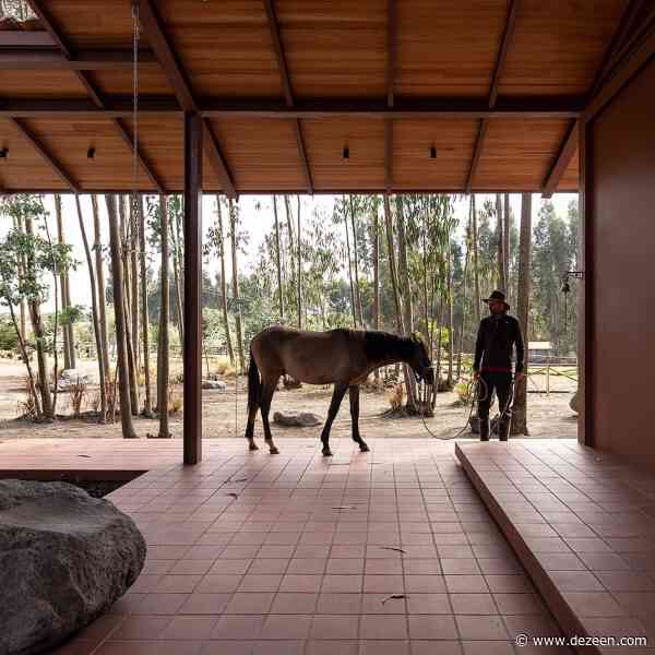 Gabriel Rivera creates brick house and riding school in Ecuador