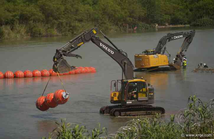 Report: DOJ to sue Texas over buoy border barrier