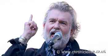 Si King supported by fans as he shares kind message on behalf of Hairy Bikers