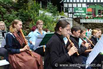 Hüllhorst: Plattdeutscher Auftakt auf Kahler Wart