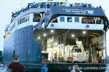 Ferry Carrying Traffic Across Lake Michigan Suspends Service After Ramping System Failure