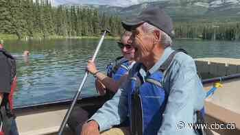 Pristine Yukon lake hosts seniors' canoe trip
