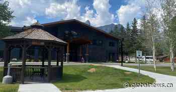 Canmore family frustrated by lack of seniors’ care despite brand-new facility
