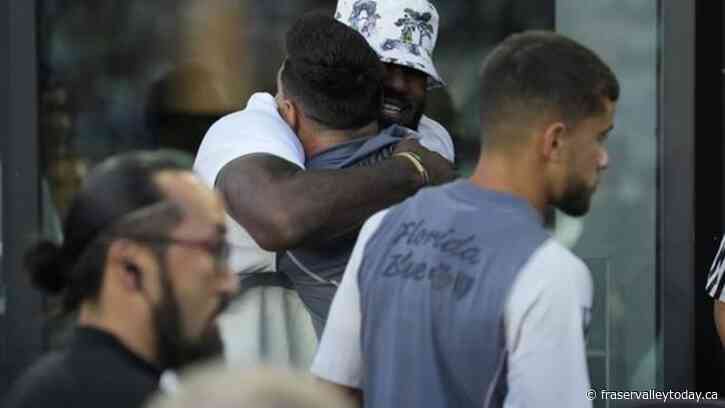 Lionel Messi makes his Inter Miami debut, checks in during 2nd half against Cruz Azul
