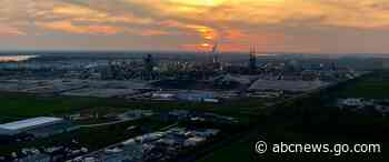 Exclusion of race in federal climate justice screening tool could worsen disparities, analysis says