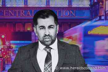 Glasgow buses: Bar group owner in bus, train subsidy call