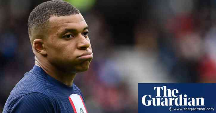 PSG put Kylian Mbappé up for sale after leaving him out of pre-season tour