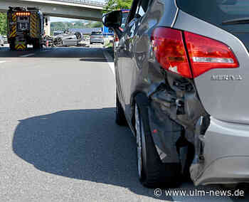 Überschlag auf B 28 nach Spurwechsel