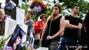 Toronto hosts informal gathering to mark 5 years since Danforth shooting